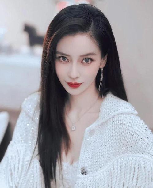 杨颖工作室视频爆料,揭秘明星幕后生活片段